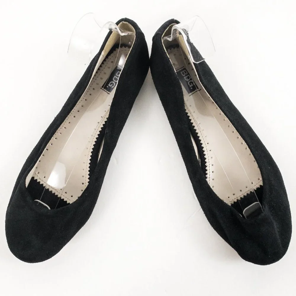 BDG UO 8/9 Black Suede Leather Flats NWOT - Picture 10 of 10